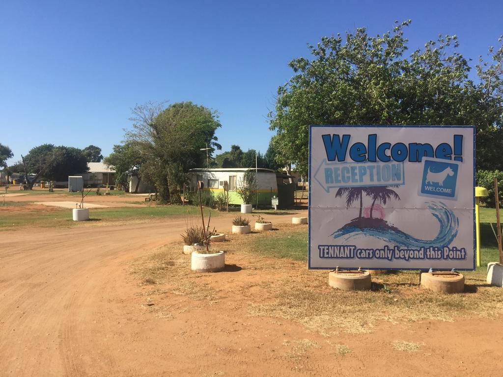 Carnarvon Caravan Park Esterno foto
