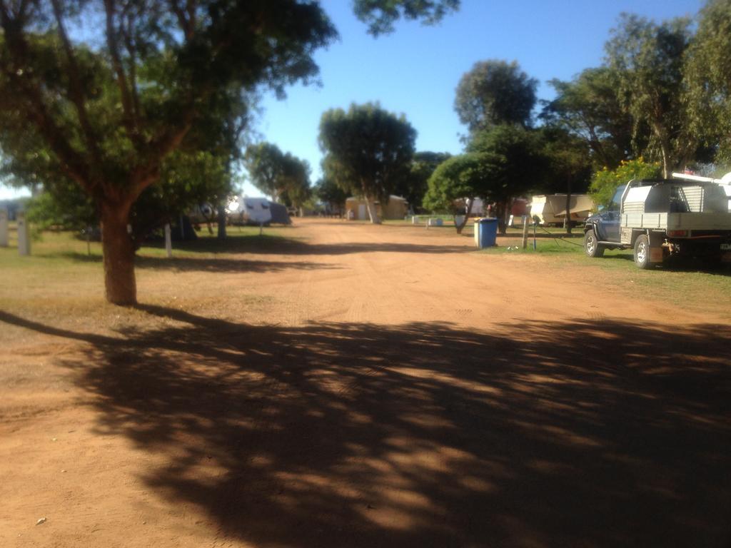 Carnarvon Caravan Park Esterno foto
