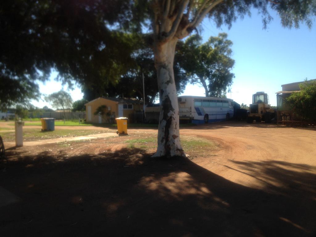 Carnarvon Caravan Park Esterno foto